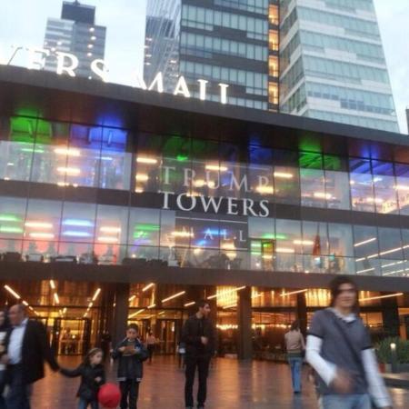 Trump Alışveriş Merkezi
